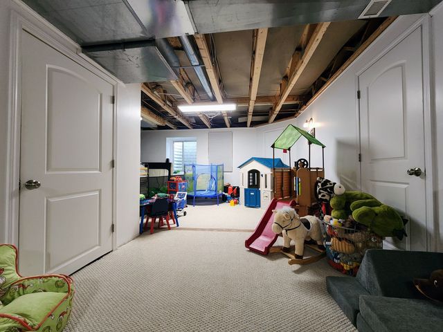 815 Kindberg Court, Elburn, IL 60119