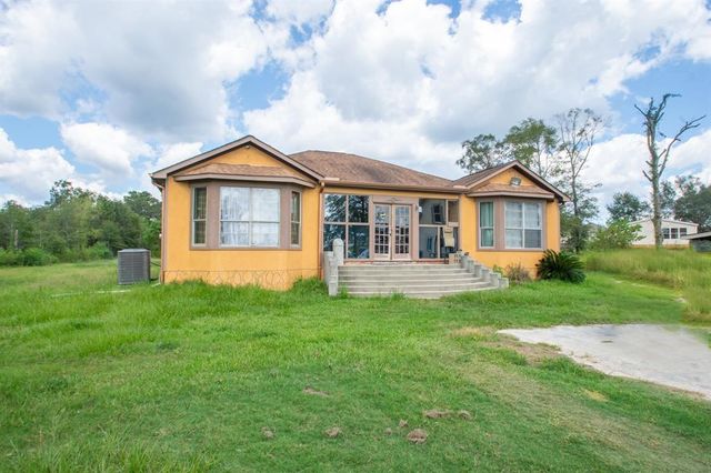 17383 Old Highway 105 E, Conroe, TX 77306