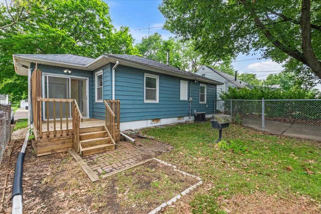 3823 28TH Avenue, Rock Island, IL 61201