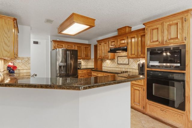 6606 Killearn Drive, Pasadena, TX 77505