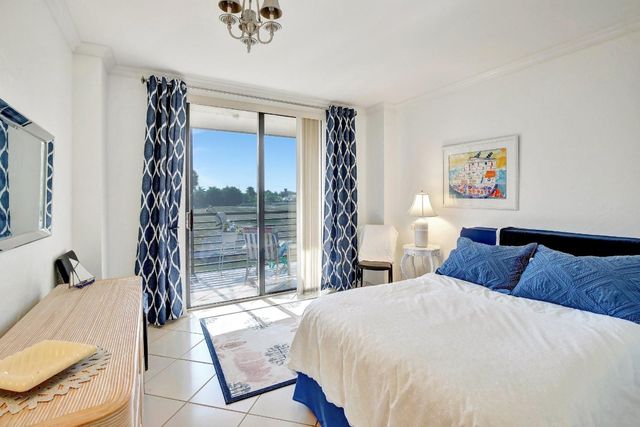 7100 Radice Court 207, Lauderhill, FL 33319