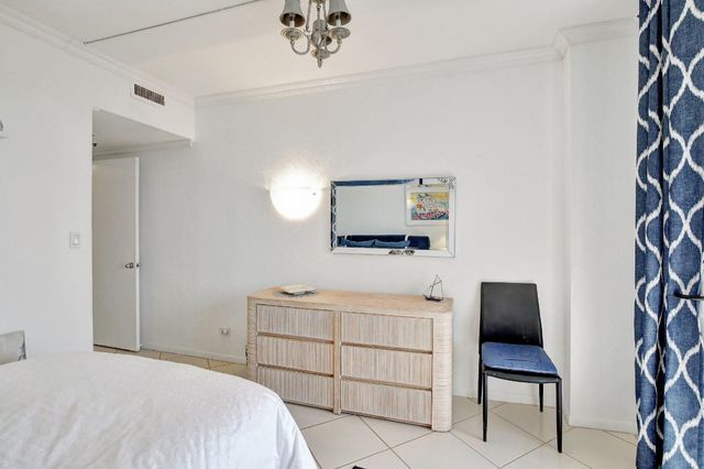 7100 Radice Court 207, Lauderhill, FL 33319