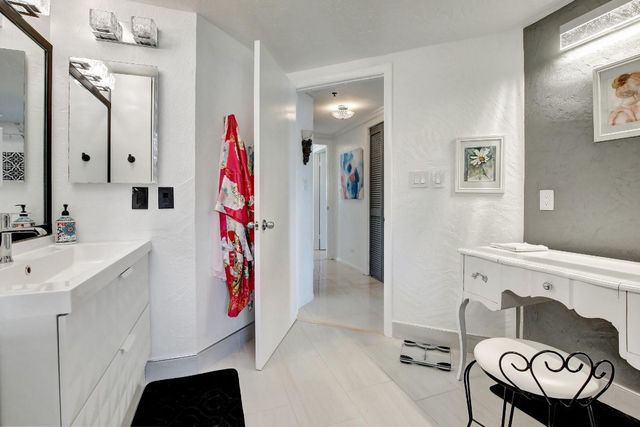 7100 Radice Court 207, Lauderhill, FL 33319