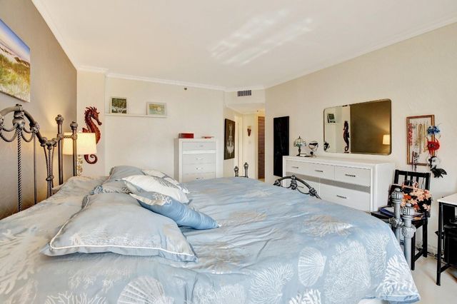 7100 Radice Court 207, Lauderhill, FL 33319