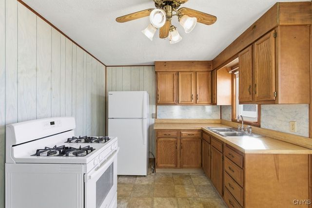 705 7th North Street, Salina, NY 13088