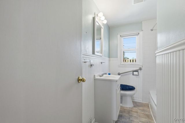 705 7th North Street, Salina, NY 13088