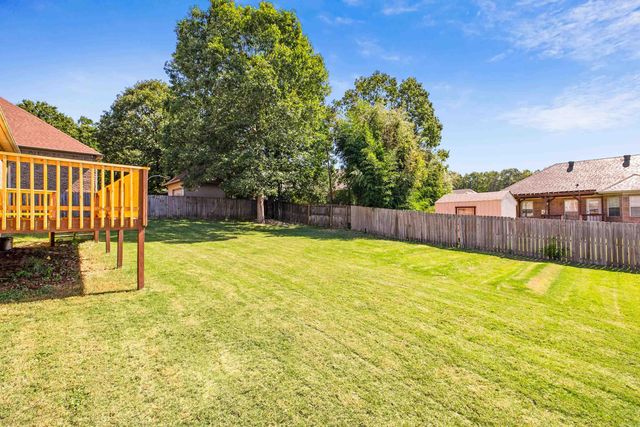 13 Savannah Court, Cabot, AR 72023