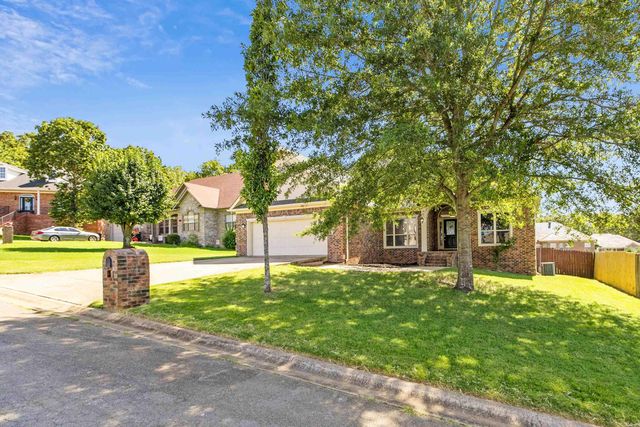 13 Savannah Court, Cabot, AR 72023