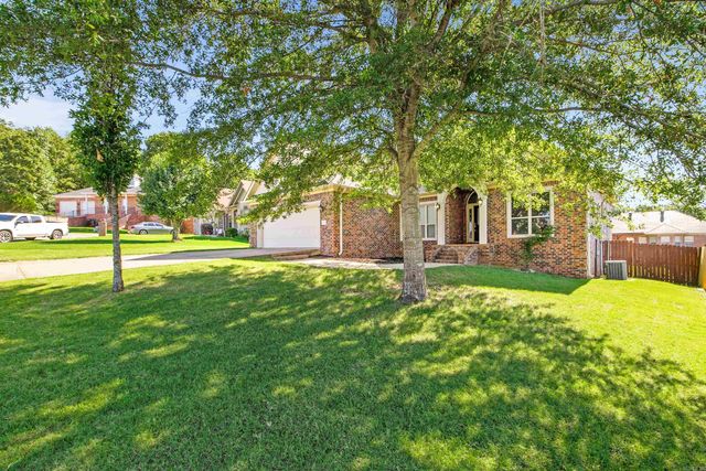 13 Savannah Court, Cabot, AR 72023