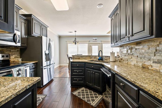 13 Savannah Court, Cabot, AR 72023