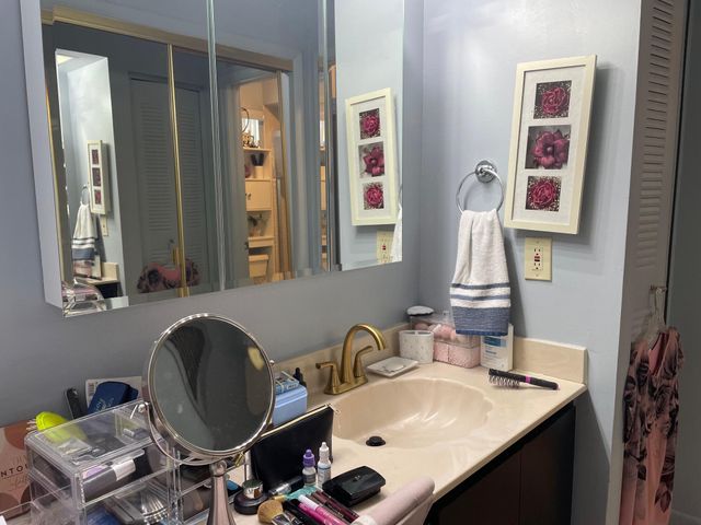 10798 Waterberry Drive, Boca Raton, FL 33498