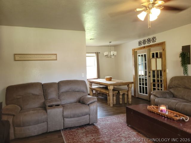 1006 NW 4th, Stigler, OK 74462