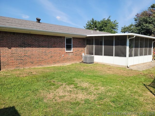 1006 NW 4th, Stigler, OK 74462