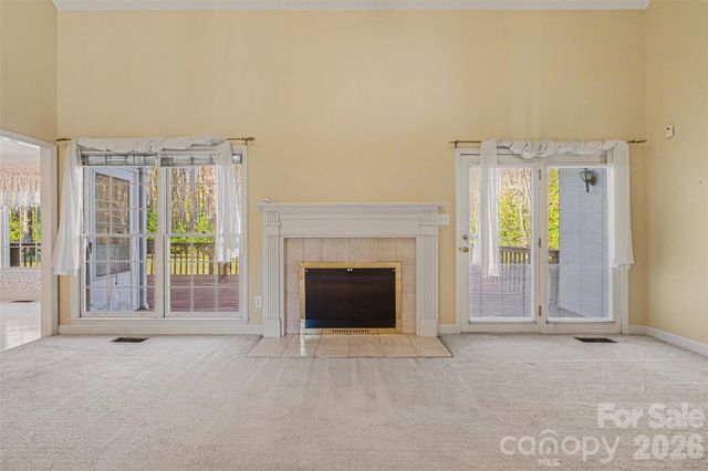 910 Weymouth Drive, Gastonia, NC 28056