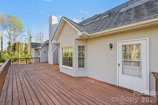 910 Weymouth Drive, Gastonia, NC 28056