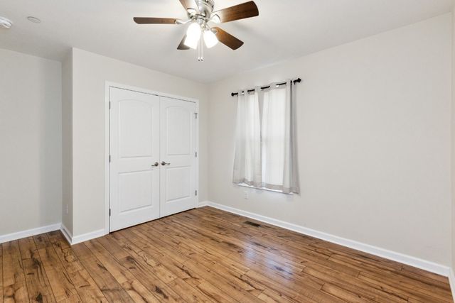 1419 Leaf Ln, Ashland City, TN 37015