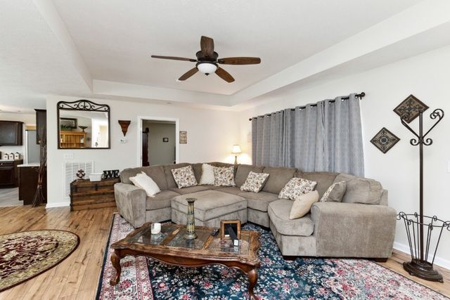 1419 Leaf Ln, Ashland City, TN 37015