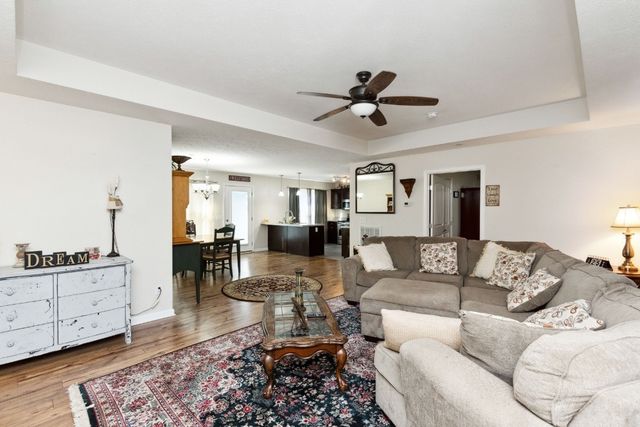 1419 Leaf Ln, Ashland City, TN 37015