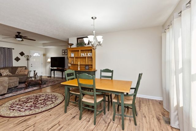 1419 Leaf Ln, Ashland City, TN 37015