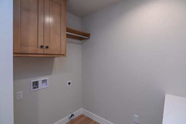 2041 RED FOX LANE, Kaukauna, WI 54130