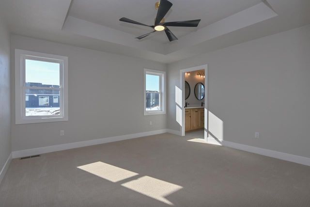 2041 RED FOX LANE, Kaukauna, WI 54130