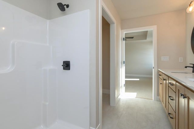 2041 RED FOX LANE, Kaukauna, WI 54130