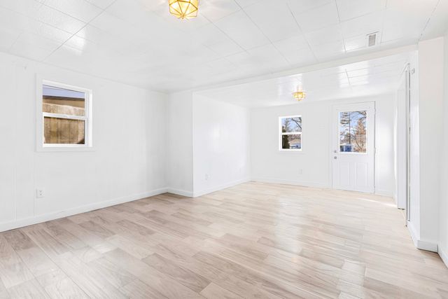 100 Wiltshire Avenue, Battle Creek, MI 49015