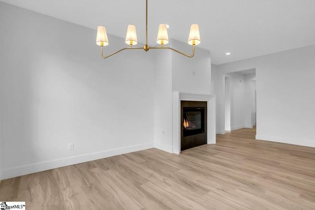 305 Willard Street, Greenville, SC 29611