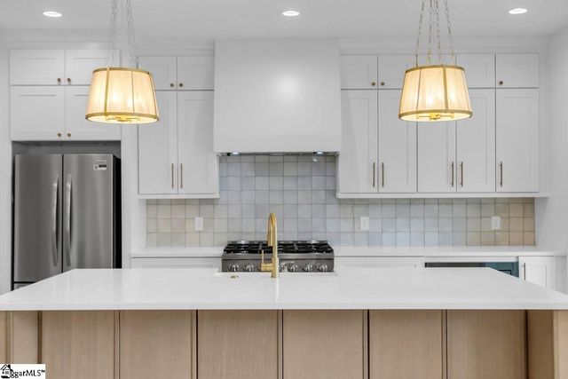 305 Willard Street, Greenville, SC 29611