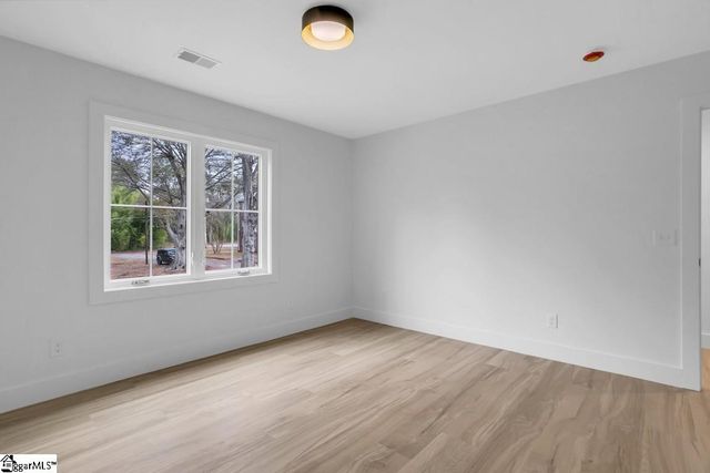 305 Willard Street, Greenville, SC 29611