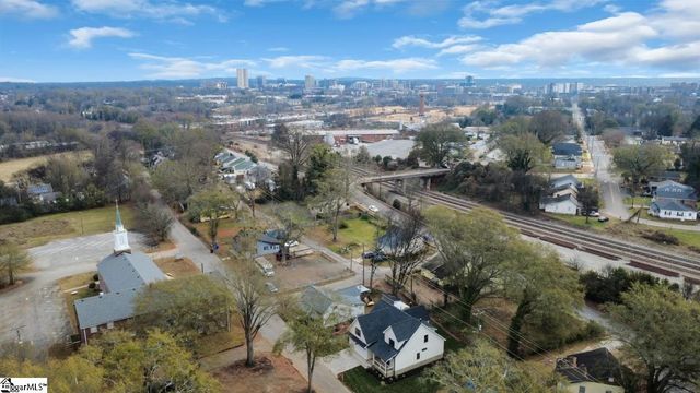 305 Willard Street, Greenville, SC 29611
