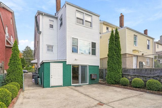 621 Kimball Avenue, Yonkers, NY 10704