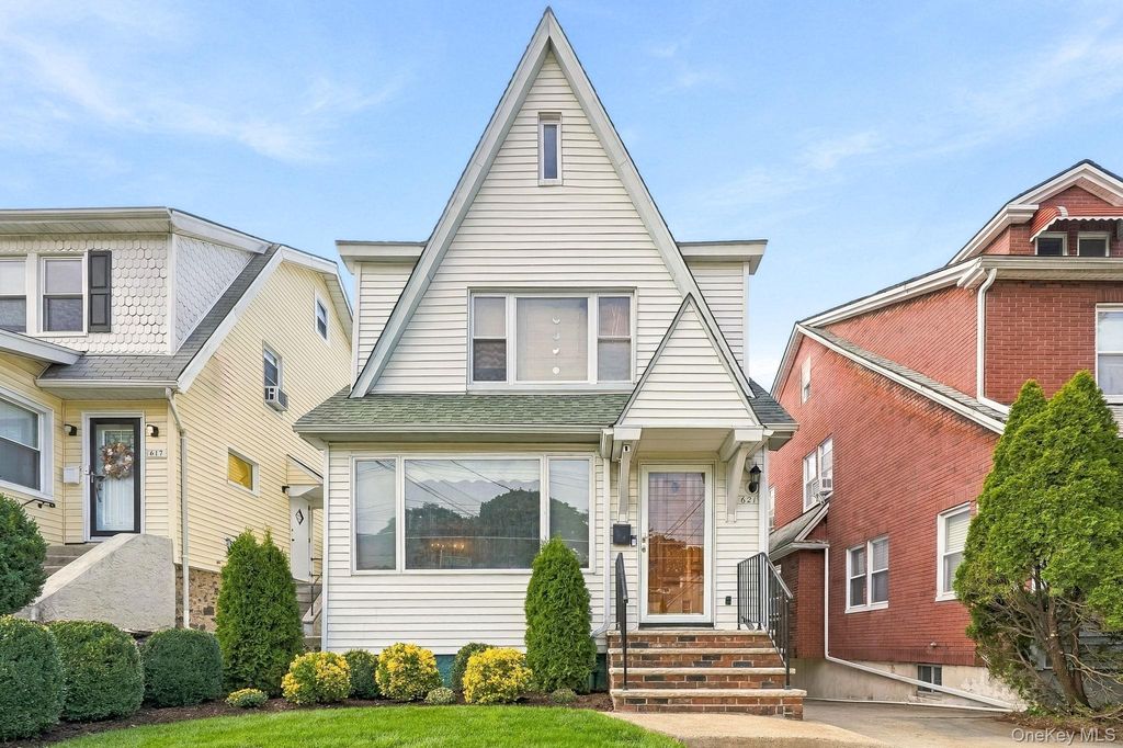 621 Kimball Avenue, Yonkers, NY 10704 — exterior