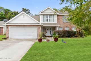 835 Ellington Drive, Biloxi, MS 39532