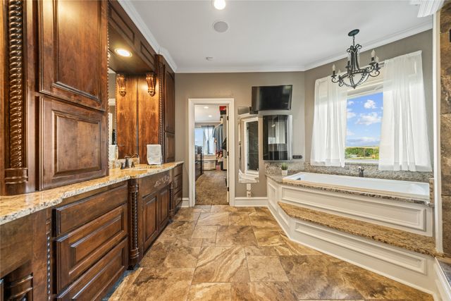 6925 Sky Road, Joshua, TX 76058