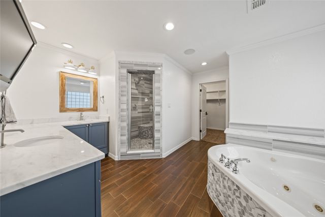 6925 Sky Road, Joshua, TX 76058