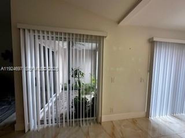 1542 Springside Dr 1542, Weston, FL 33326