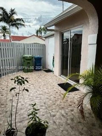 1542 Springside Dr 1542, Weston, FL 33326