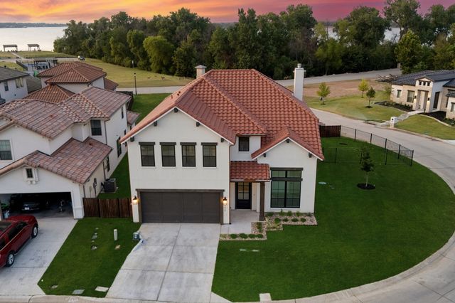 9030 Lakeside Drive, Fort Worth, TX 76179