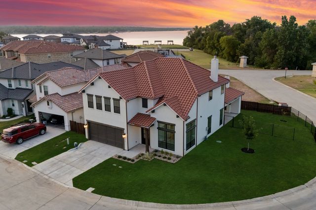 9030 Lakeside Drive, Fort Worth, TX 76179