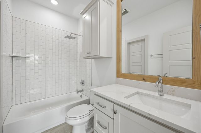 9030 Lakeside Drive, Fort Worth, TX 76179