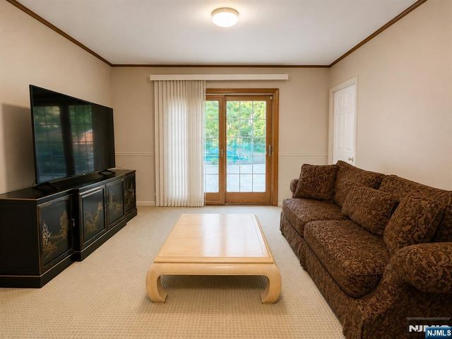 1 Lyons Place, Westwood, NJ 07675