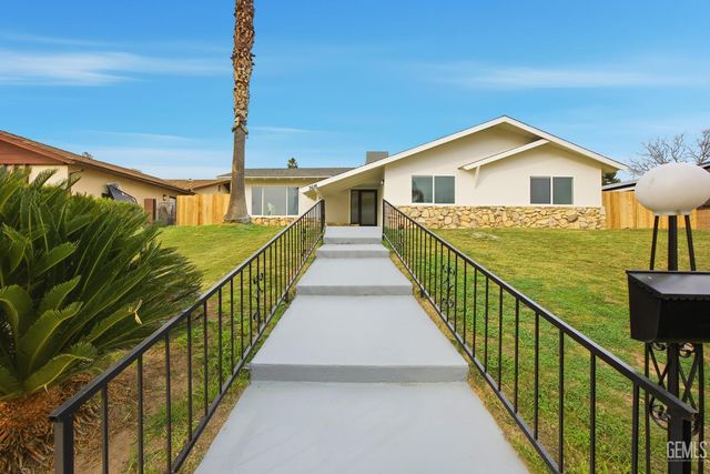 3616 Century Drive, Bakersfield, CA 93306