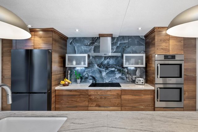 11582 Red Dog Rd, Nevada City, CA 95959