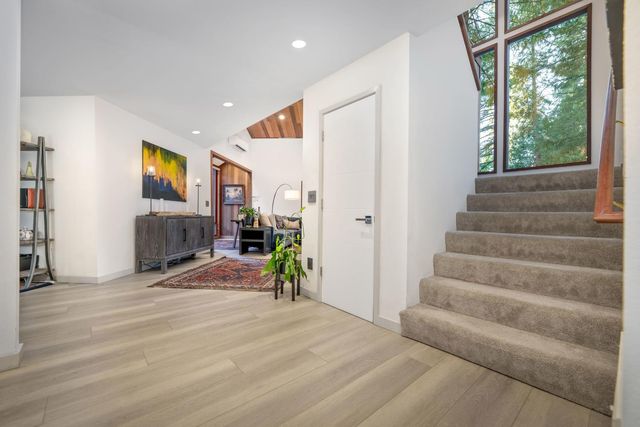 11582 Red Dog Rd, Nevada City, CA 95959