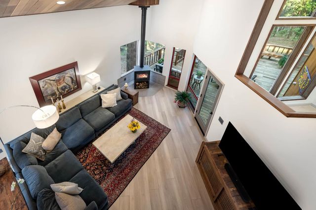 11582 Red Dog Rd, Nevada City, CA 95959