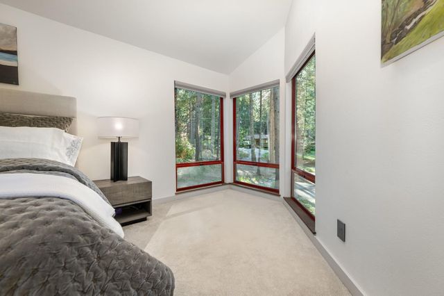 11582 Red Dog Rd, Nevada City, CA 95959