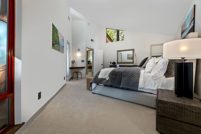 11582 Red Dog Rd, Nevada City, CA 95959