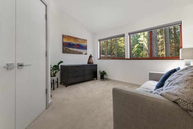 11582 Red Dog Rd, Nevada City, CA 95959