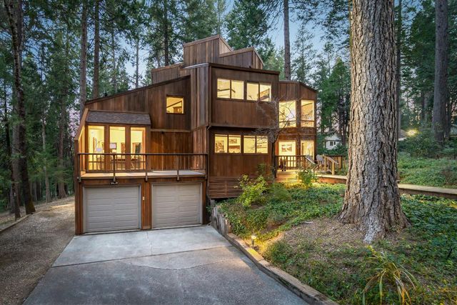 11582 Red Dog Rd, Nevada City, CA 95959